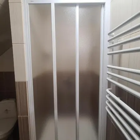 гостинний двір вишня Gasthof Bukowel