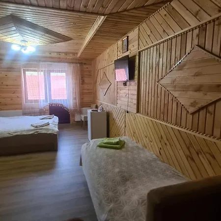 Pensión гостинний двір вишня
