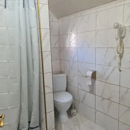 гостинний двір вишня 3*