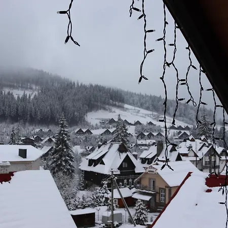 гостинний двір вишня 3*