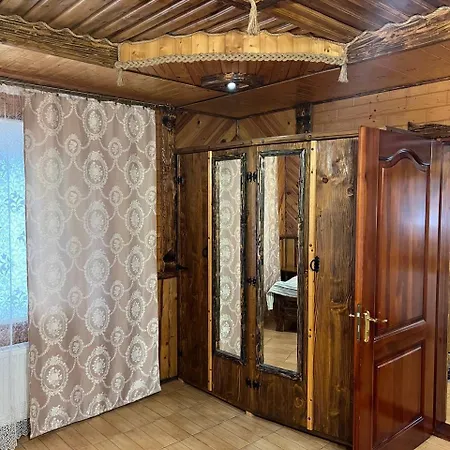 гостинний двір вишня 3*