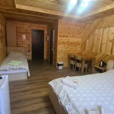 гостинний двір вишня Gasthof Bukowel