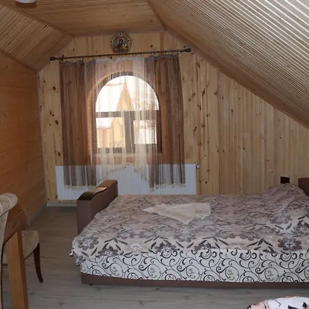гостинний двір вишня Gasthof Bukowel