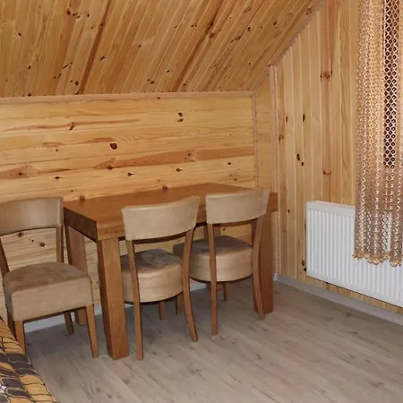 Gasthof гостинний двір вишня Bukowel