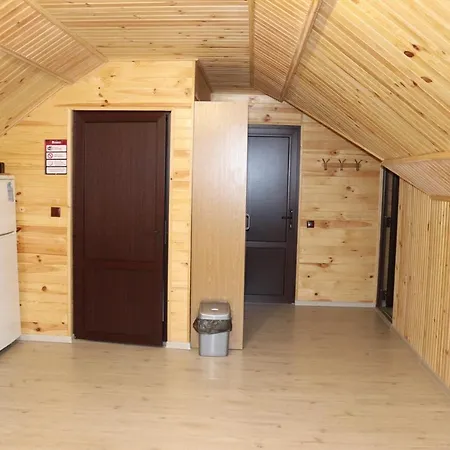 Affittacamere гостинний двір вишня 3*
