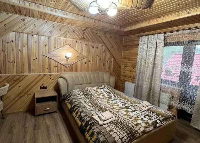 гостинний двір вишня Konukevi 3*